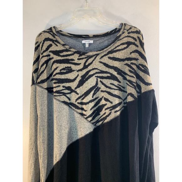 MAURICES Women’s Zebra Print Casual Pull Over Sweater / Size: 1X - Picture 4 of 5